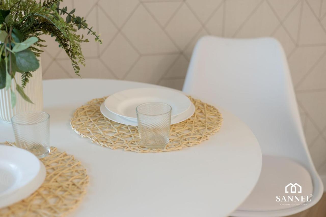 Apartament Horizon Z Dostepem Do Basenow,Strefy Saun,Jacuzzi- Pinea Apartments Pobierowo-Sannel Apartments For Rent Экстерьер фото